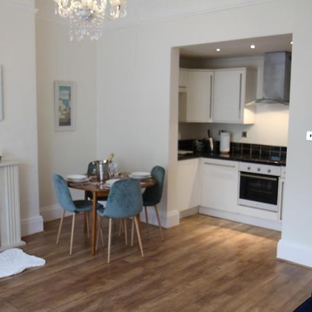 Mostyn Villa Free Private Parking Llandudno Exterior foto
